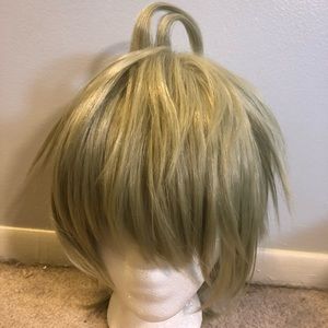short green amami cosplay wig